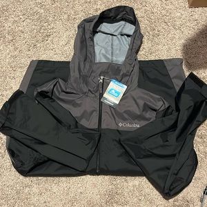 Men’s NWT Columbia rain Jacket